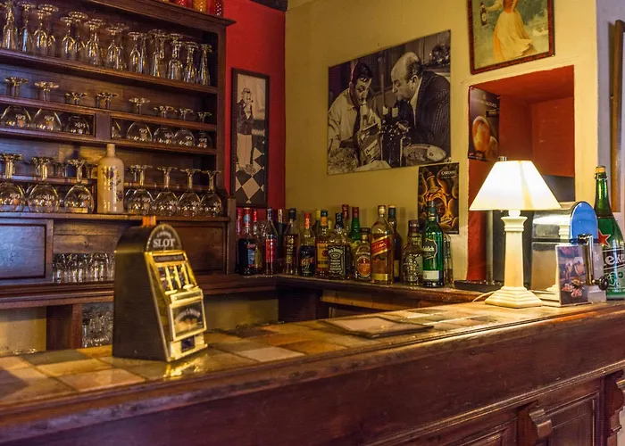 Le Relais Cicero Couette-café 3*